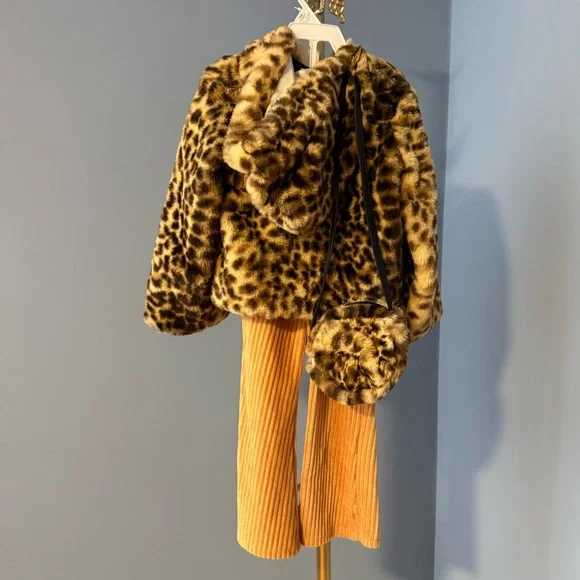 Rachel Zoe Girls 5 Piece Outfit - Size 4T